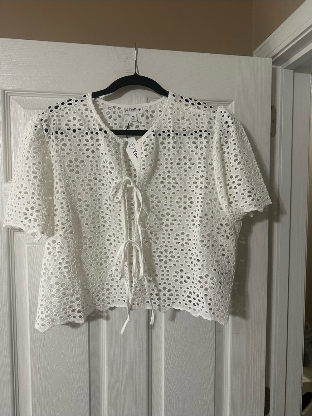 Women's White Eyelet Tie-Front Blouse